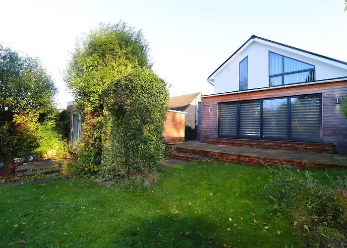 Hutchcomb Villa, 4 Bed Luxury House,Oxford+Parking
