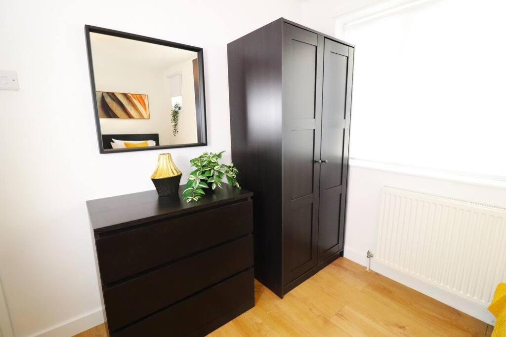 Hutchcomb Villa, 4 Bed Luxury House,oxford+parking Villa Oxford